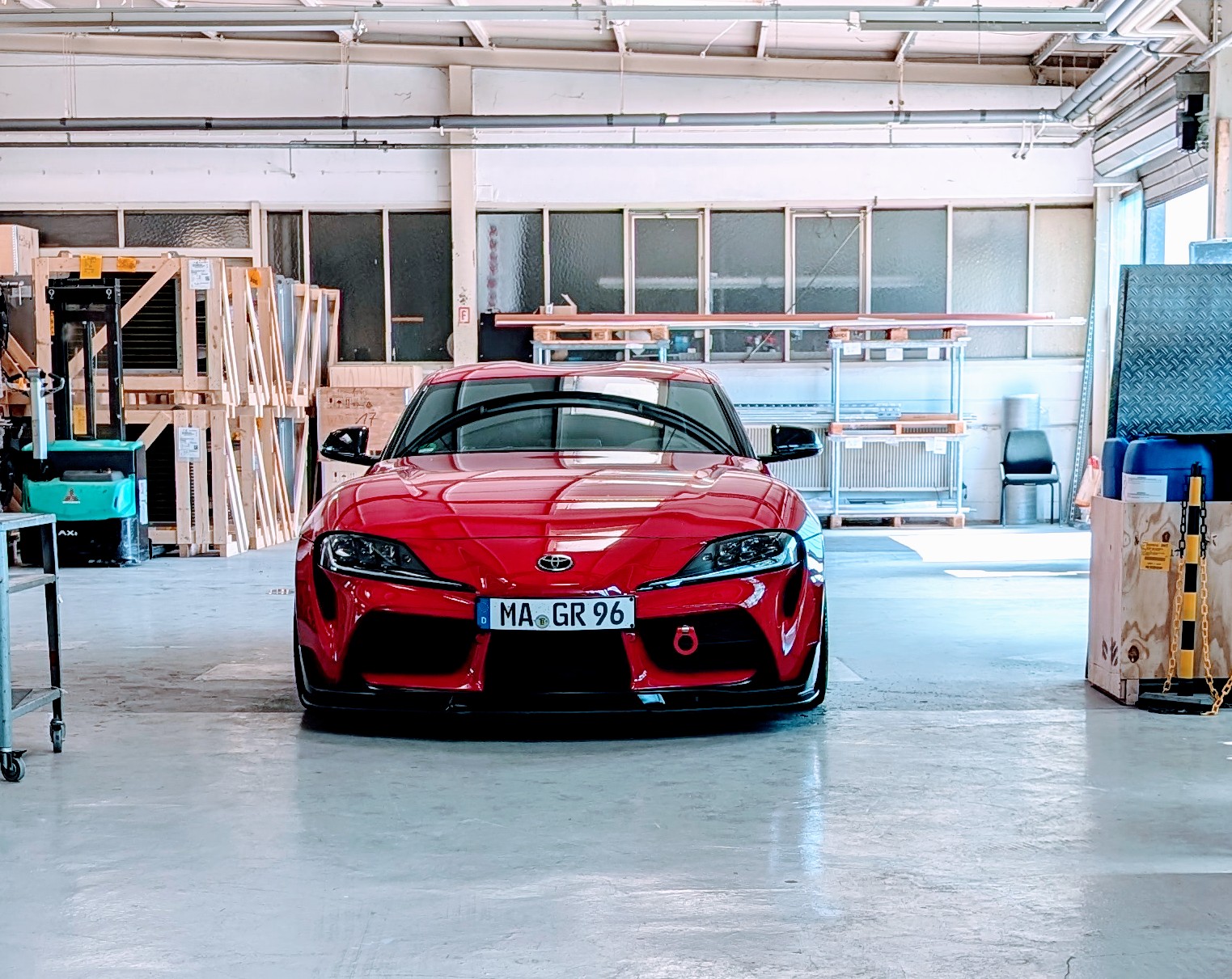 Community Supra 1
